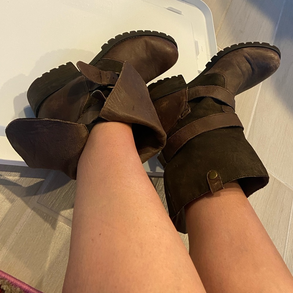 DV by Dolce Vita Dark Brown Combat Boots